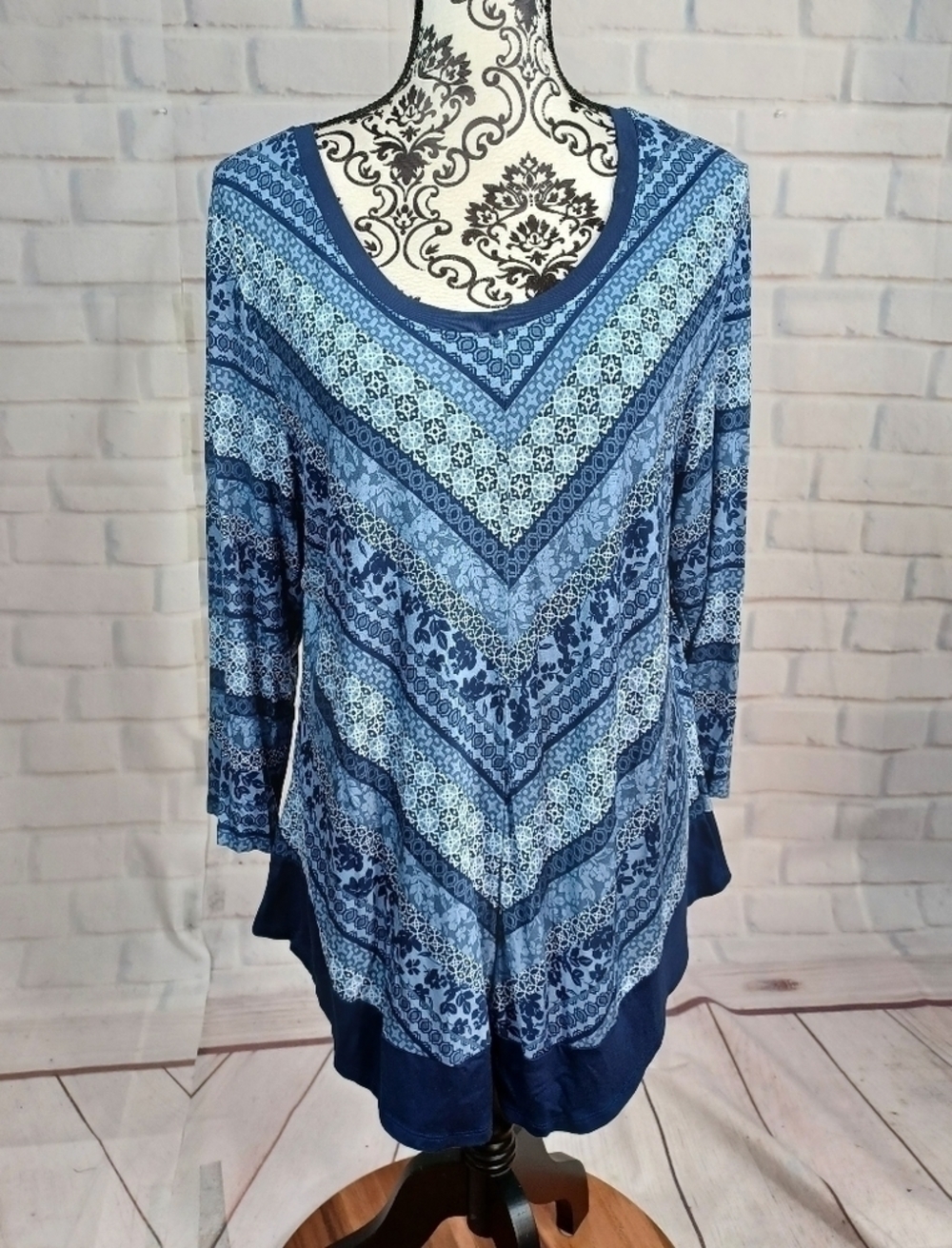 Croft & Barrow women's long sleeve stretch knit geometric print top sz xxl b17